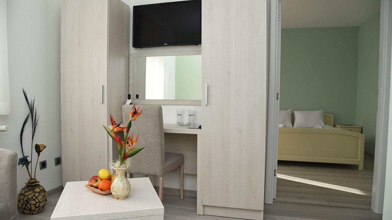 Hotel Mk, Plavi Restoran, โลซนิตซา ภายนอก รูปภาพ